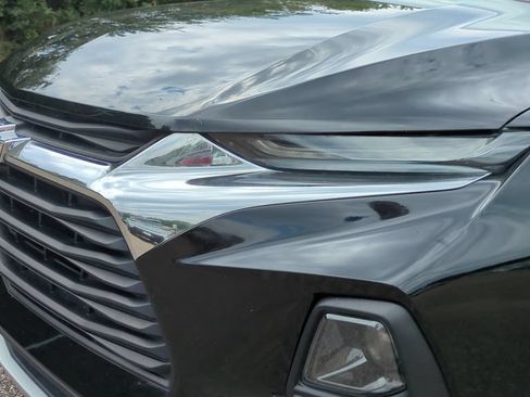 Used 2020 Chevrolet Blazer LT w/ Sound & Technology Package FWD image 9