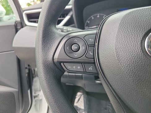 Used 2024 Toyota Corolla LE FWD image 20