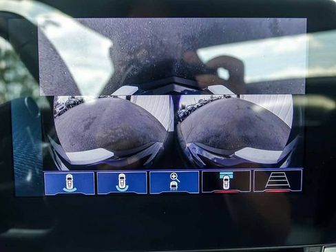Used 2024 Chevrolet Corvette Stingray Preferred Conv w/ Battery Protection Package RWD image 25