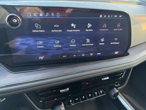 New 2026 Chevrolet Suburban LS image 15