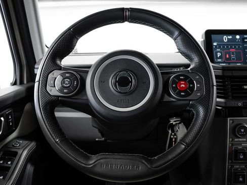 Used 2024 INEOS Grenadier Fieldmaster Edition image 25