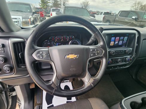 Used 2017 Chevrolet Silverado 1500 LT w/ All Star Edition AWD/4WD image 13