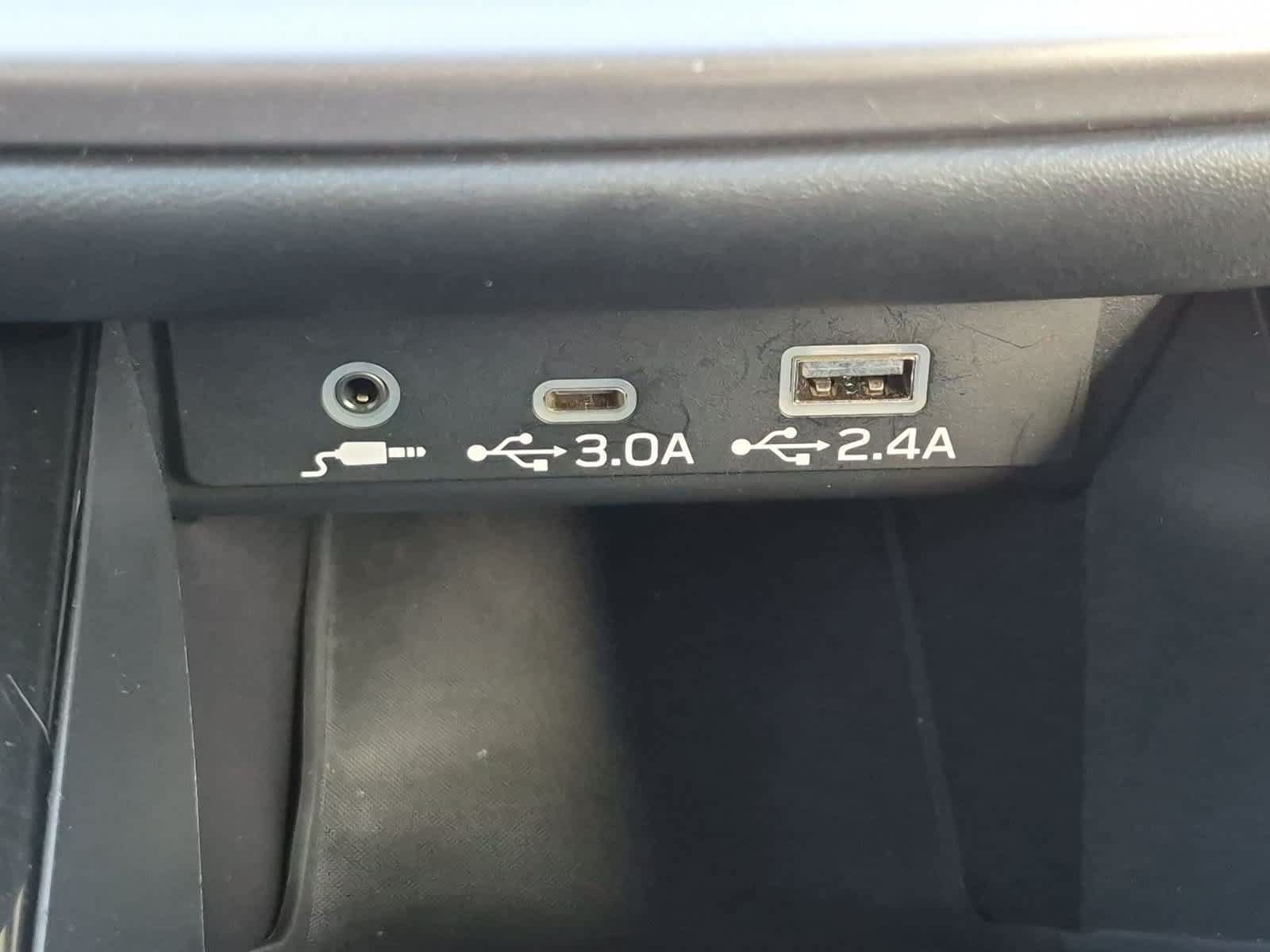 Used 2024 Subaru Legacy Premium AWD/4WD image 29