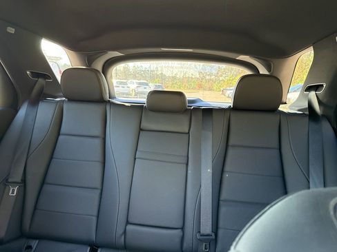 Used 2025 Mercedes-Benz GLE 350 4MATIC image 7