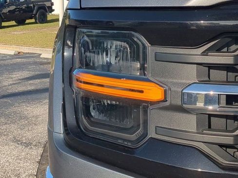 Used 2024 Ford F150 XLT AWD/4WD image 9