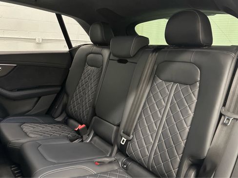 Used 2024 Audi SQ8 Prestige image 15