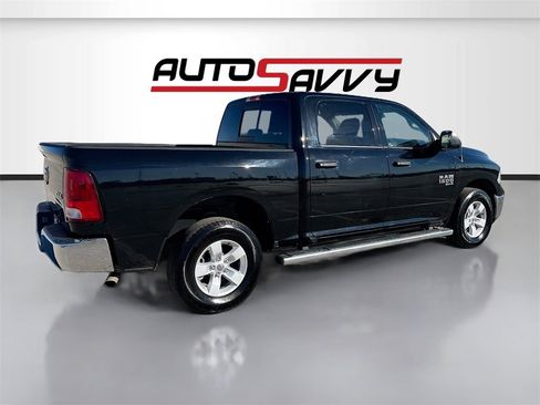 Used 2022 RAM 1500 Classic SLT w/ Electronics Group image 7