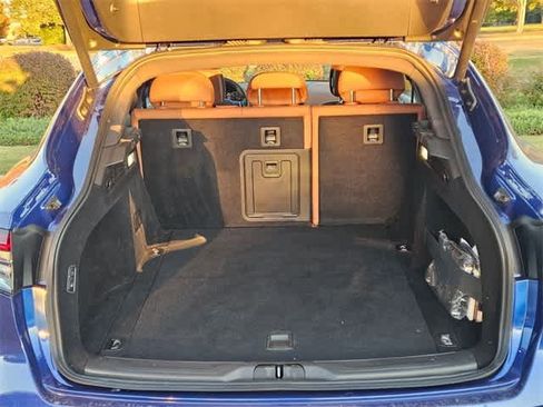 Used 2022 Maserati Levante GT image 33