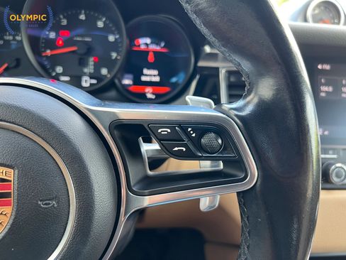 Used 2017 Porsche Macan AWD/4WD image 25