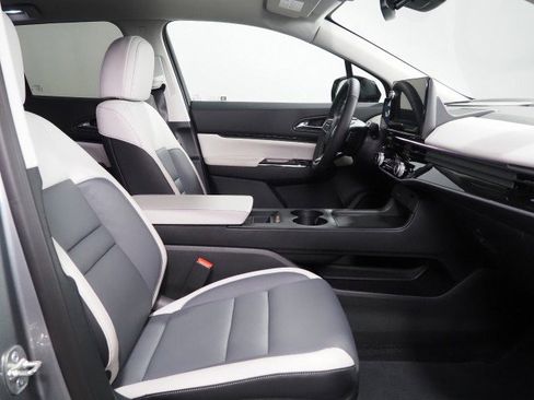 Used 2025 Honda Prologue Touring image 14