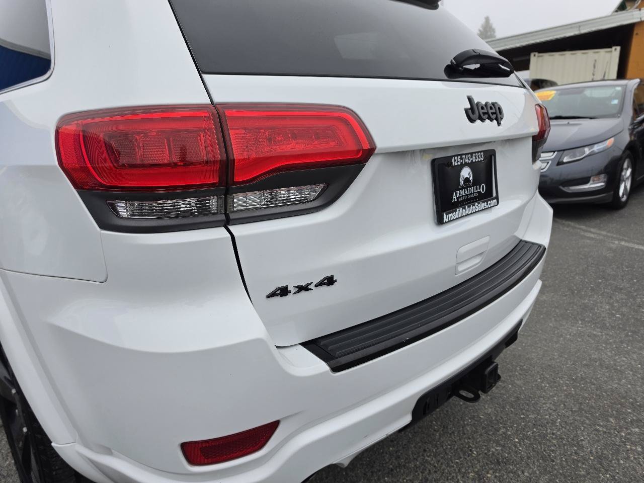 Used 2015 Jeep Grand Cherokee Altitude AWD/4WD image 38