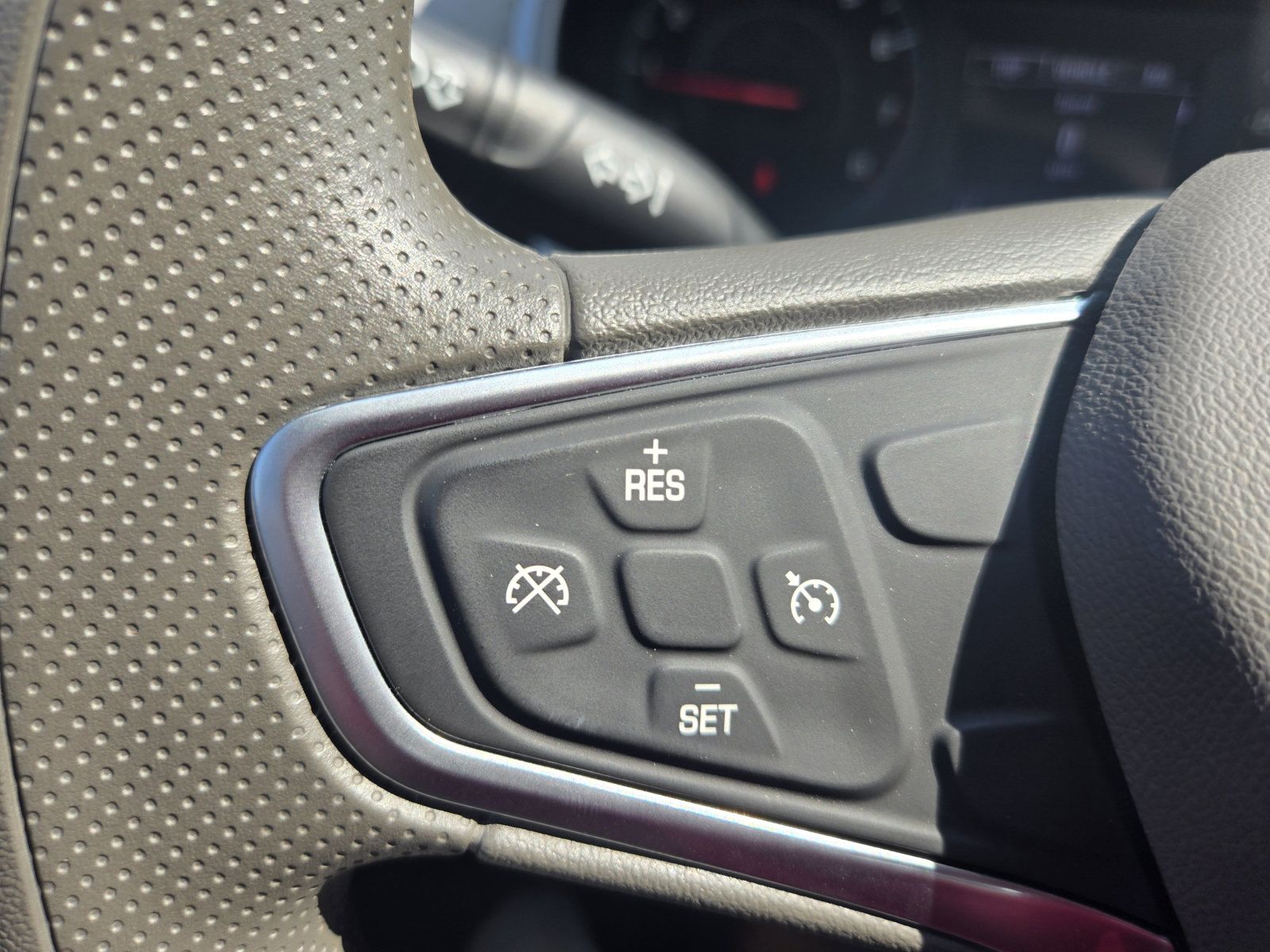Used 2022 Chevrolet Malibu LS FWD image 15