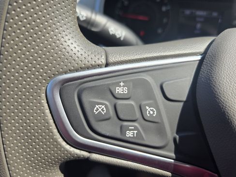 Used 2022 Chevrolet Malibu LS FWD image 15