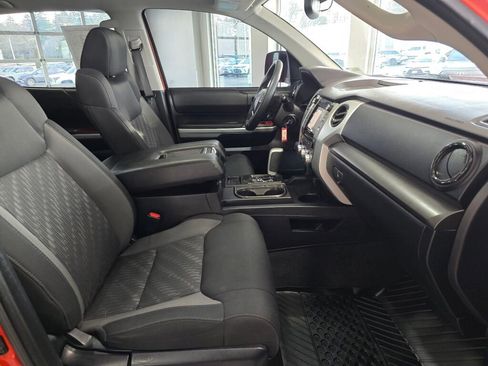 Used 2018 Toyota Tundra Limited image 44