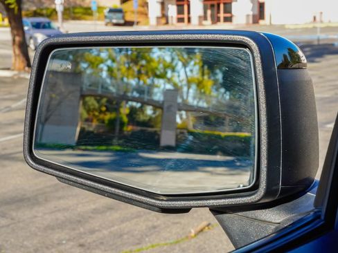 Used 2021 Chevrolet Silverado 1500 High Country w/ Safety Package II image 19