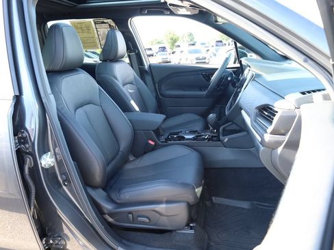 Used 2026 Subaru Forester Limited AWD/4WD image 27