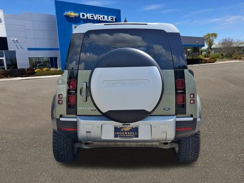 Used 2023 Land Rover Defender 110 SE AWD/4WD image 23