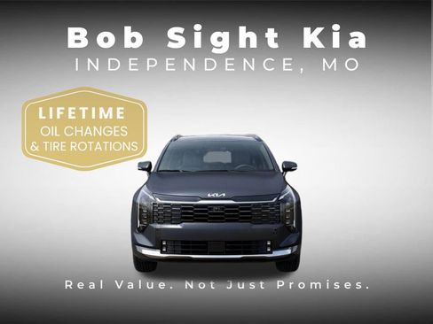 New 2026 Kia Sportage SX FWD image 2
