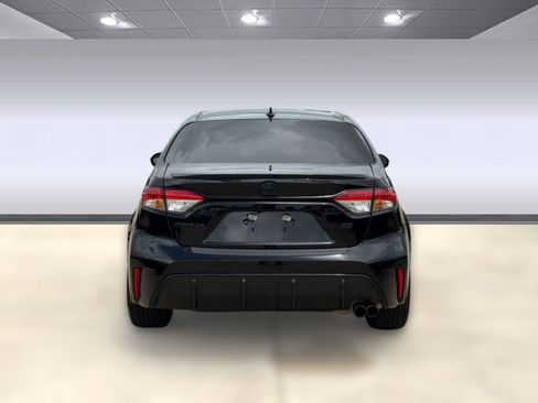Used 2025 Toyota Corolla SE FWD image 10