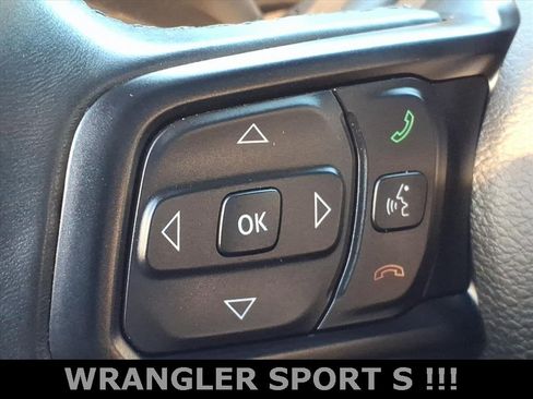 Used 2020 Jeep Wrangler Sport image 15