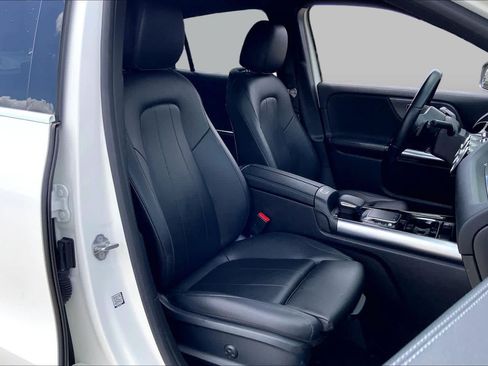 Used 2021 Mercedes-Benz GLA 250 image 9