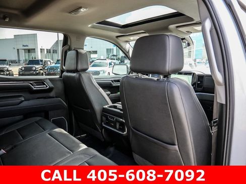 Used 2025 Chevrolet Silverado 1500 LTZ w/ Z71 Off-Road Package AWD/4WD image 22