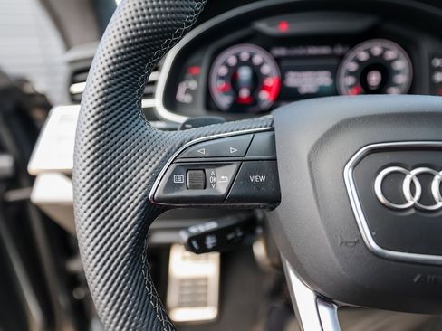 Used 2023 Audi SQ8 Prestige image 17