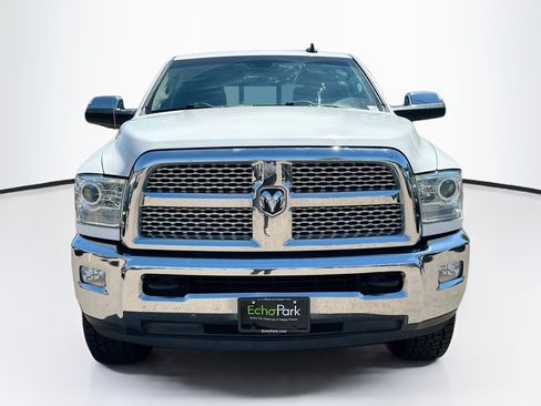 Used 2014 RAM 2500 Laramie w/ Protection Group AWD/4WD image 2