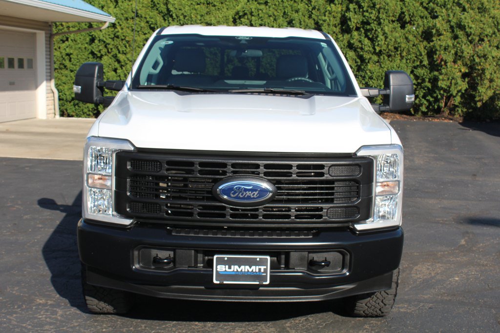 Used 2025 Ford F250 XL w/ XL Off-Road Package AWD/4WD image 11