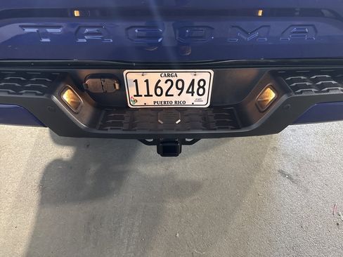 Used 2023 Toyota Tacoma TRD Sport image 25