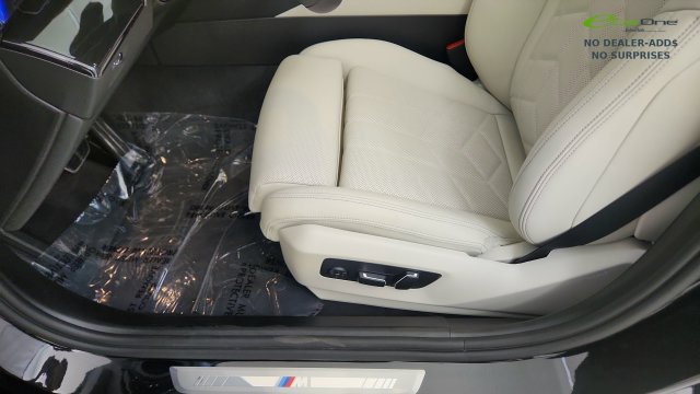 Used 2027 BMW 530i w/ M Sport Package RWD image 47