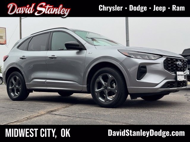Used 2024 Ford Escape ST-Line AWD/4WD image 1