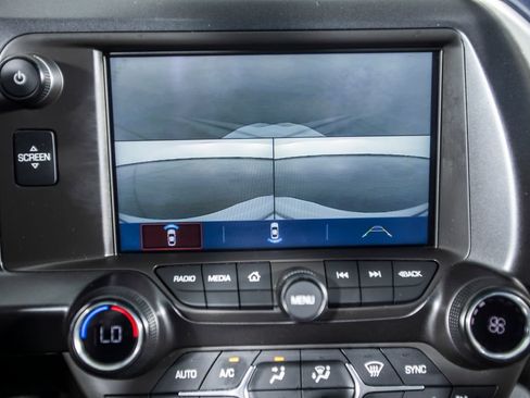 Used 2017 Chevrolet Corvette Stingray Coupe RWD image 30
