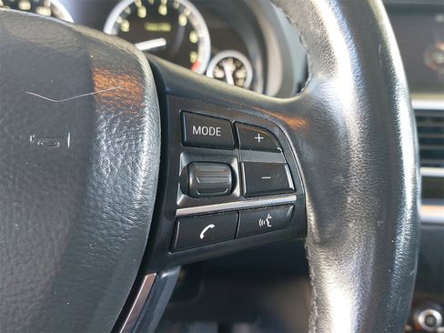 Used 2015 BMW 535i Gran Turismo image 18