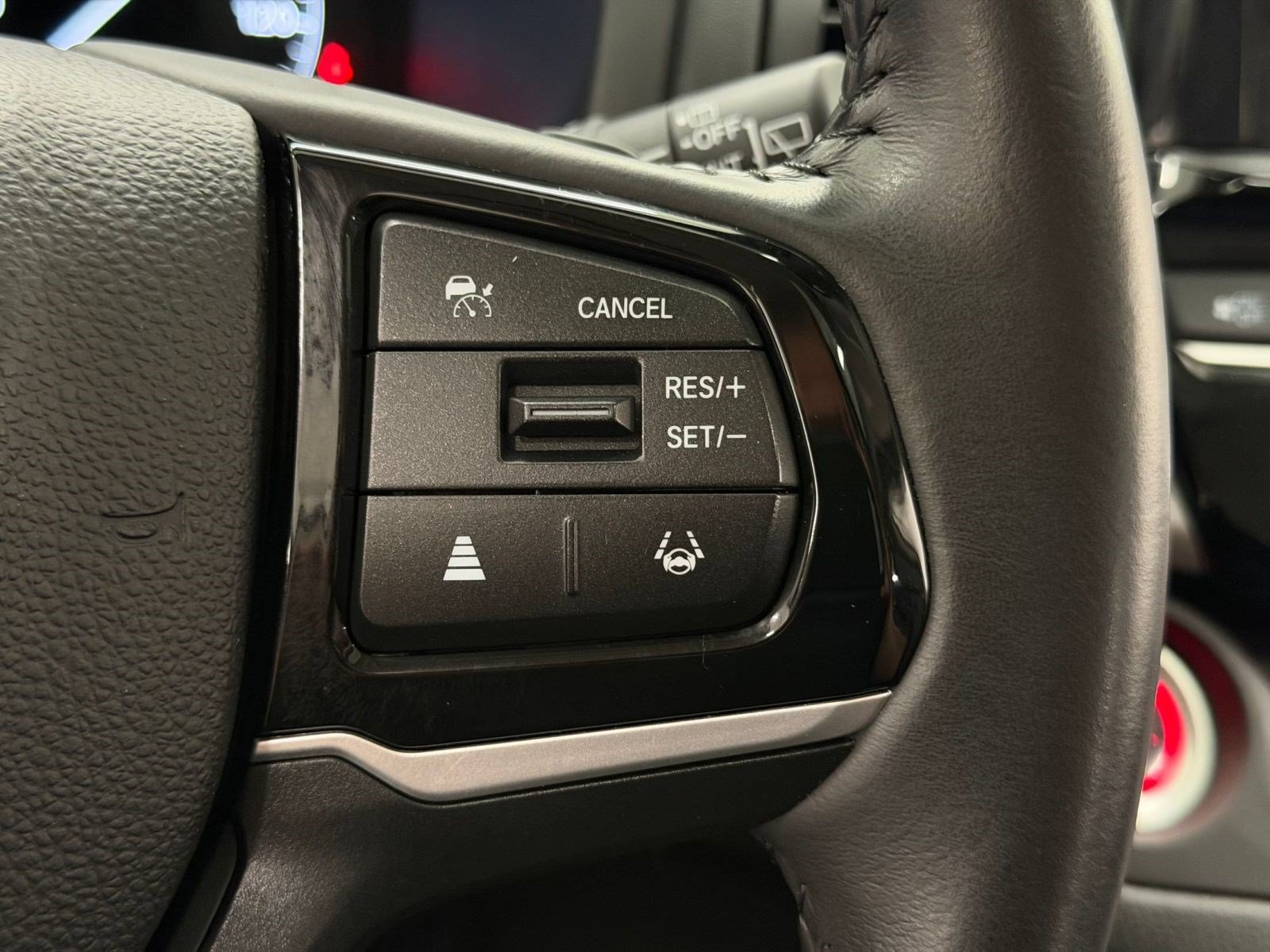Used 2025 Honda Odyssey EX-L image 15