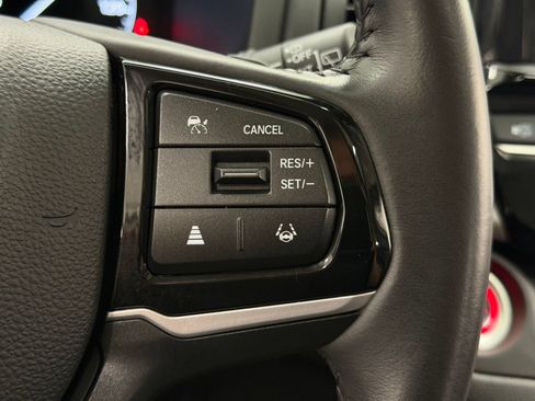 Used 2025 Honda Odyssey EX-L image 15