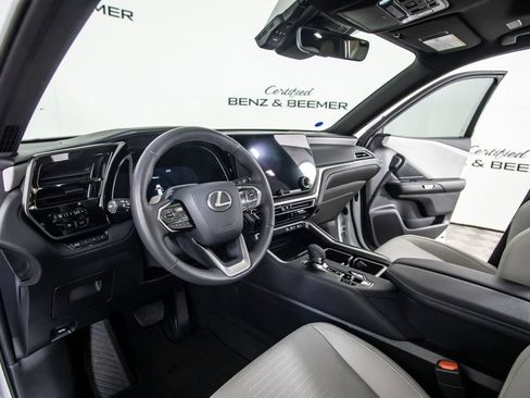 Used 2026 Lexus TX 350 AWD w/ Technology Package image 23