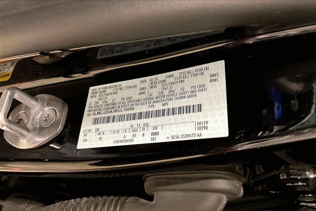 Used 2024 Lincoln Corsair Reserve AWD/4WD image 20