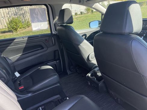 Used 2024 Honda Odyssey EX-L image 38