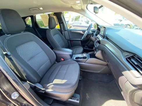 Used 2023 Ford Escape Active image 39