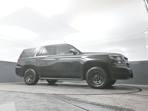 Used 2018 Chevrolet Tahoe 2WD w/ Remote Keyless Entry Package image 48