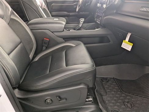 Used 2025 RAM 1500 RHO image 34
