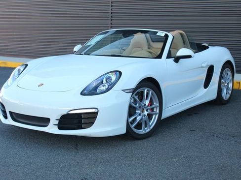 Used 2015 Porsche Boxster S image 1