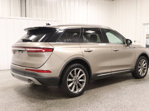 Used 2020 Lincoln Corsair AWD w/ Premium Package image 5