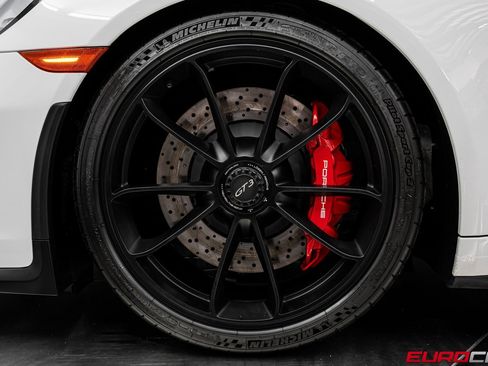 Used 2018 Porsche 911 GT3 image 22