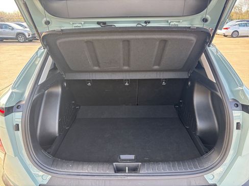 Used 2025 Hyundai Kona SEL image 32