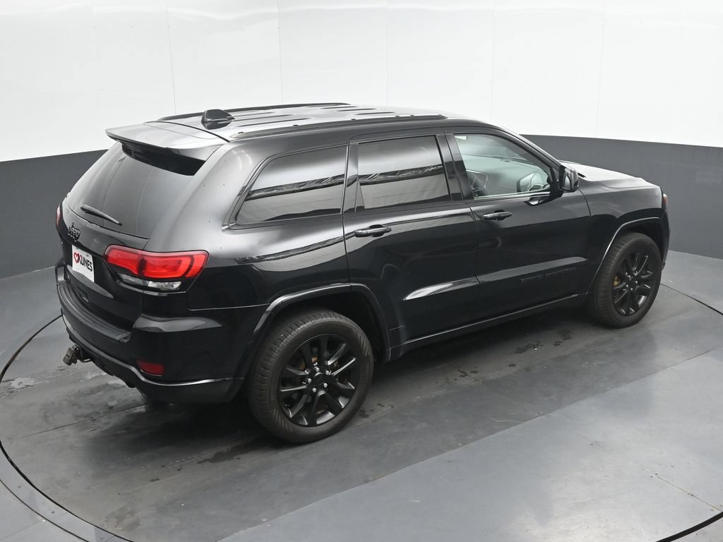 Used 2021 Jeep Grand Cherokee Laredo X AWD/4WD image 34