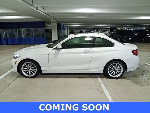 Used 2016 BMW 228i xDrive Coupe image 1