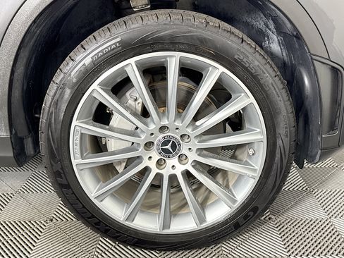 Used 2021 Mercedes-Benz GLC 300 4MATIC Coupe image 29
