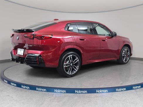 New 2026 BMW X2 xDrive28i AWD/4WD image 5